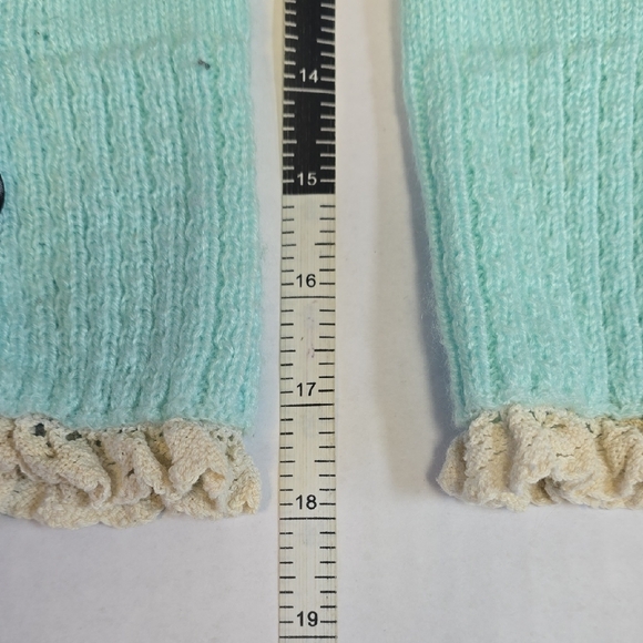Mint Leg Warmers with Black Buttons - Picture 4 of 4